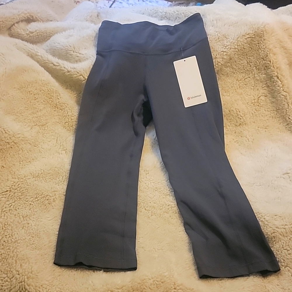Lululemon crop leggings